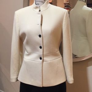 Cream & black suit Tahari size 10